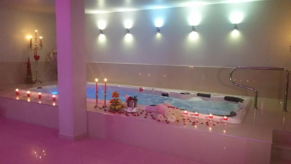 Hotel Phoenix Sesvete Bagian luar foto