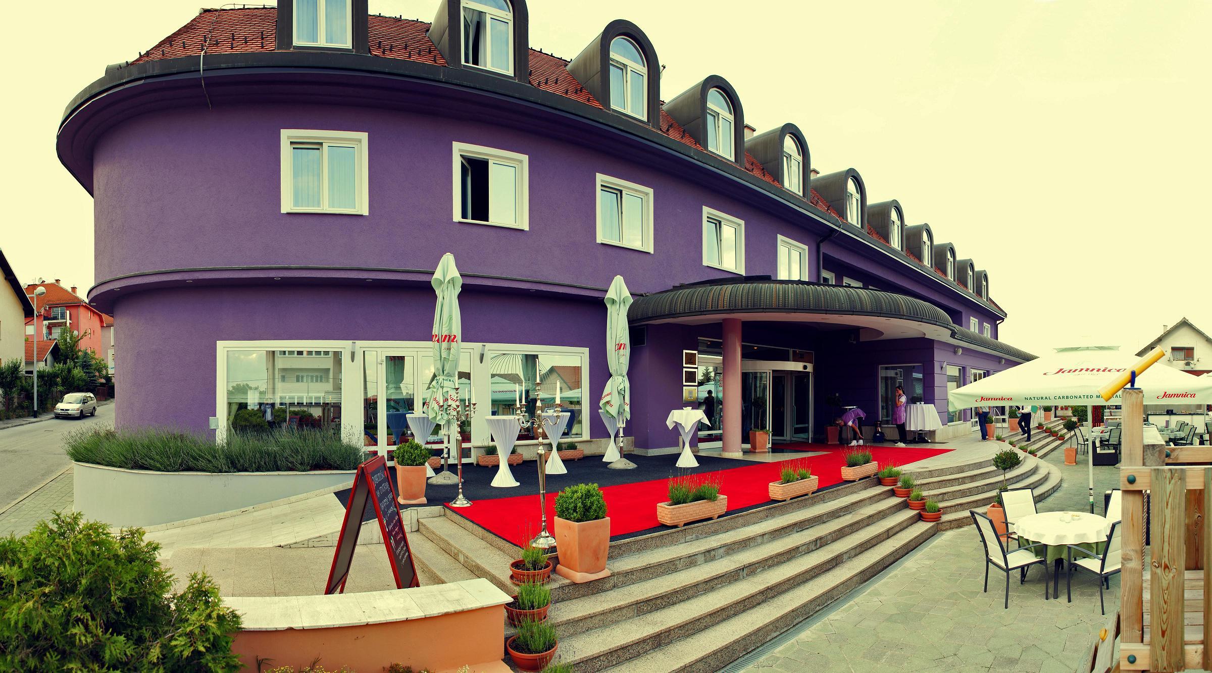 Hotel Phoenix Sesvete Bagian luar foto