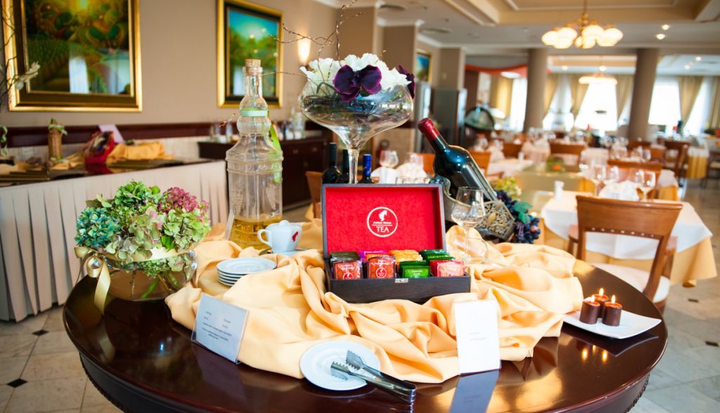 Hotel Phoenix Sesvete Bagian luar foto
